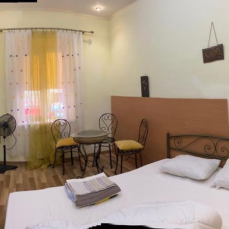 Aleksandr Apartment Одесса Экстерьер фото