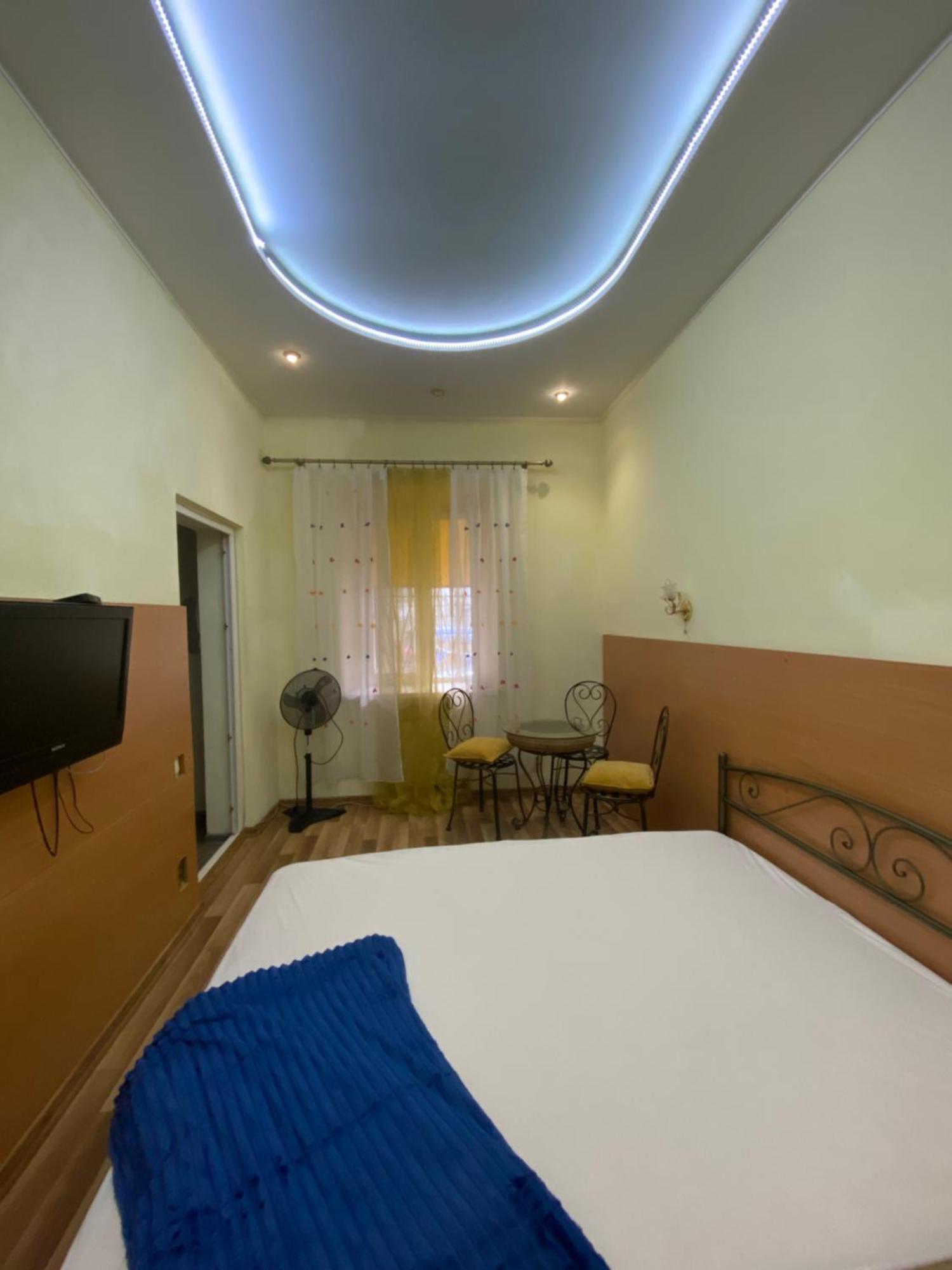 Aleksandr Apartment Одесса Экстерьер фото