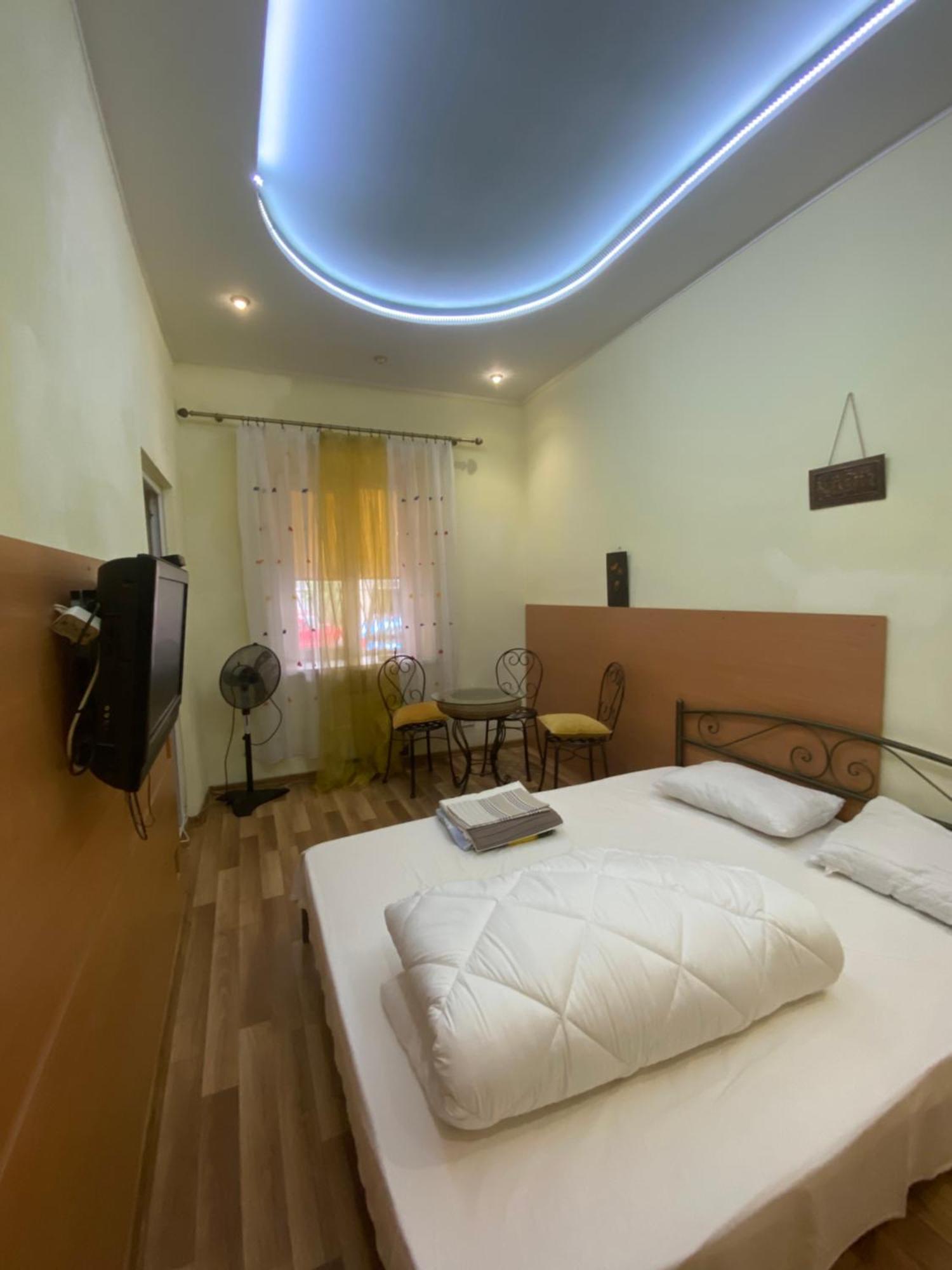 Aleksandr Apartment Одесса Экстерьер фото
